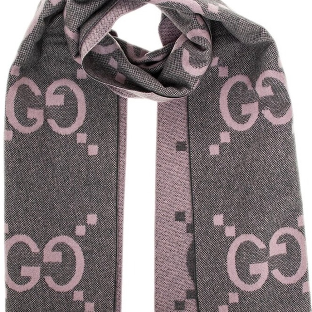 Gucci Gray and Pink Scarf